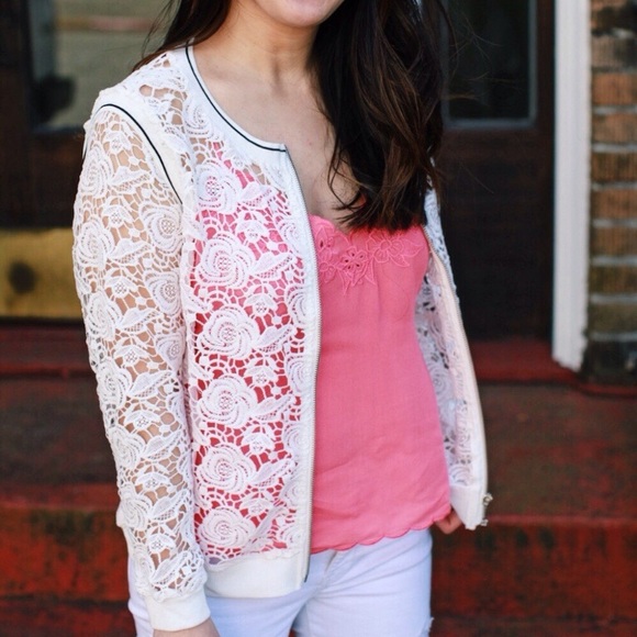 Floral lace bomber jacket - Picture 2 of 2